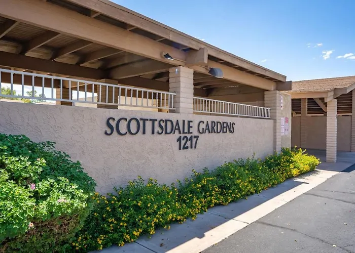 Holiday home The Greenbelt Getaway Scottsdale